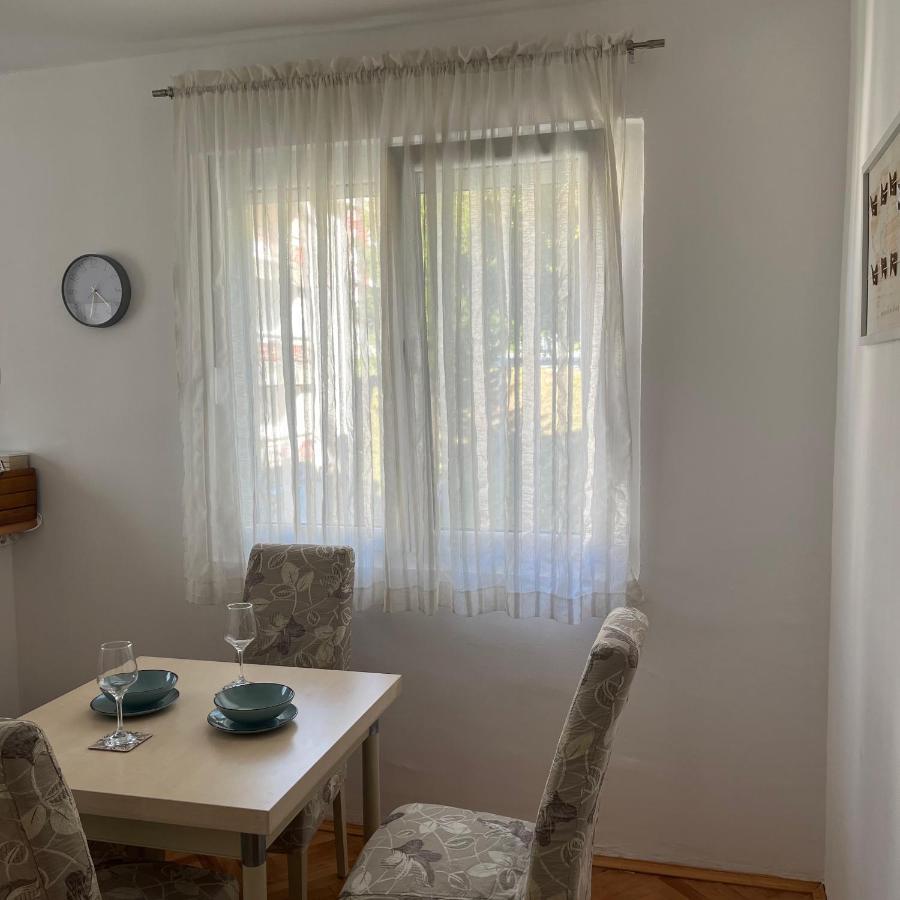 Cozy Apartment With The View Pluzine Luaran gambar